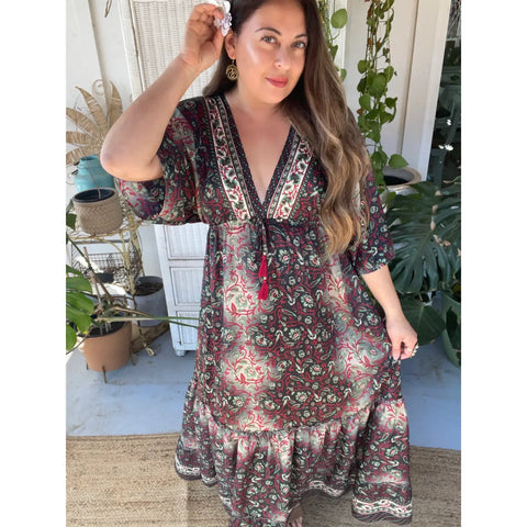 Double V-Neck Boho Maxi dress (black)